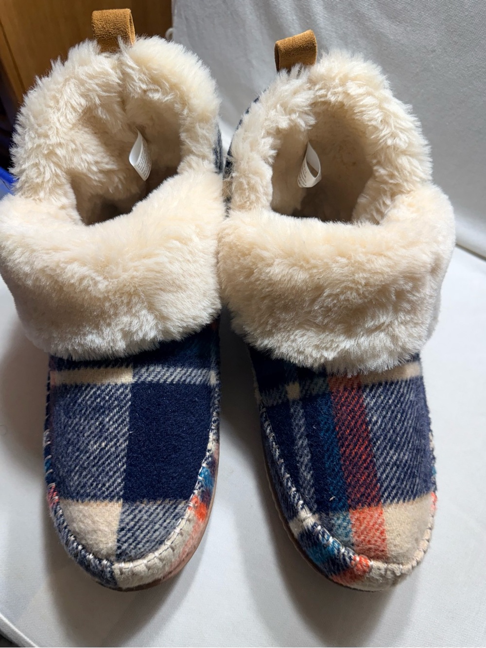 Woman’s Plush Lined Plaid Slipper Boots - Cream Faux Fur